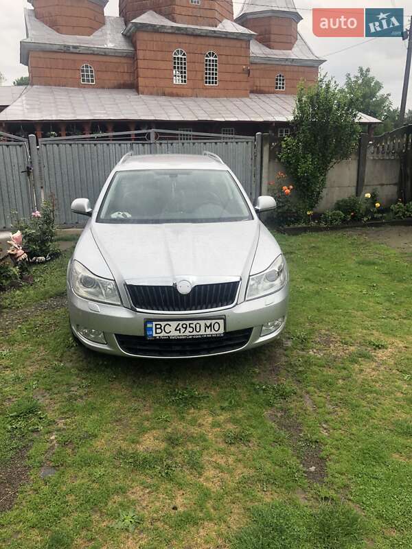 Skoda Octavia 2011