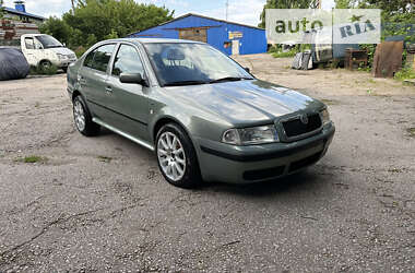 Ліфтбек Skoda Octavia 2003 в Сумах