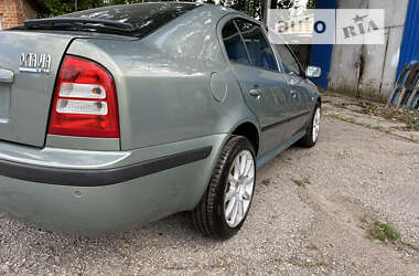 Ліфтбек Skoda Octavia 2003 в Сумах