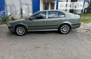 Ліфтбек Skoda Octavia 2003 в Сумах