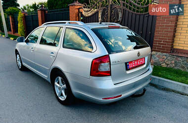 Универсал Skoda Octavia 2010 в 