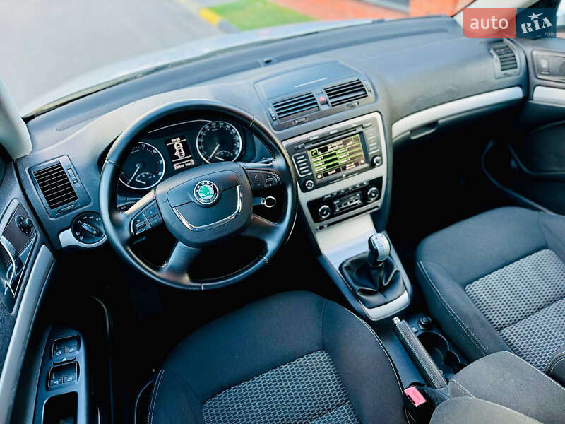 Универсал Skoda Octavia 2010 в Киеве