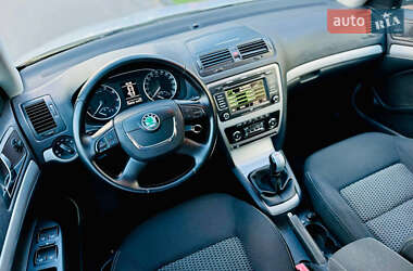 Универсал Skoda Octavia 2010 в 