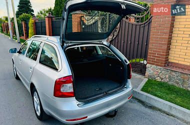Универсал Skoda Octavia 2010 в 