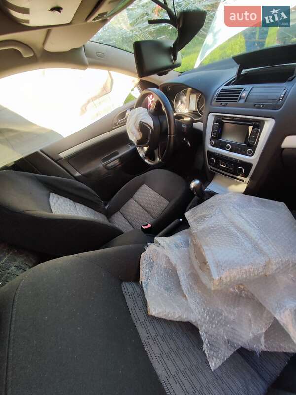 Ліфтбек Skoda Octavia 2010 в Летичіві