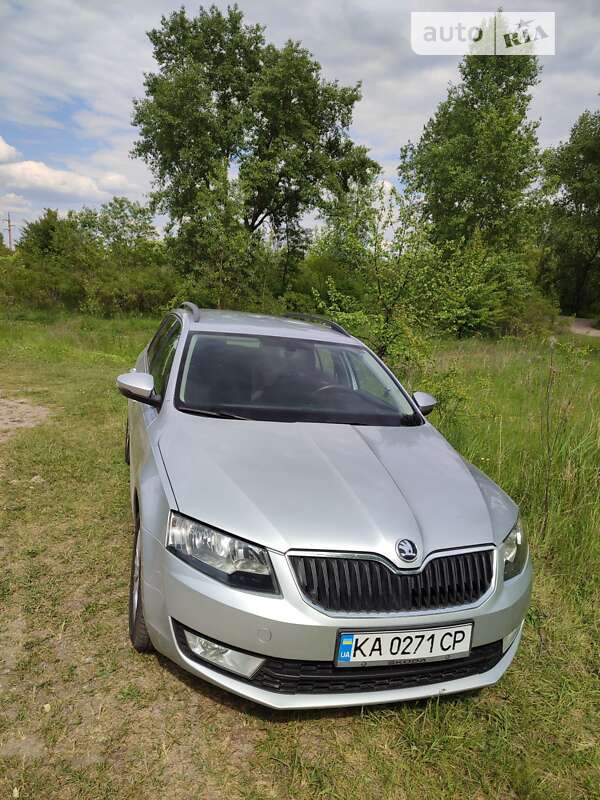 Универсал Skoda Octavia 2015 в Киеве