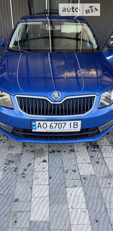 Лифтбек Skoda Octavia 2014 в Ужгороде