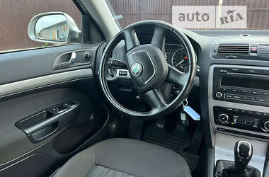 Ліфтбек Skoda Octavia 2011 в Радивиліві