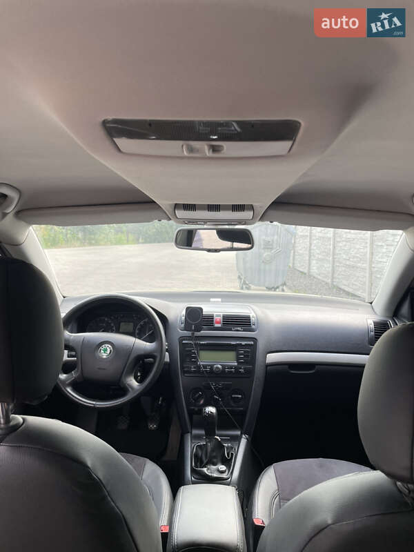 Лифтбек Skoda Octavia 2005 в Белой Церкви