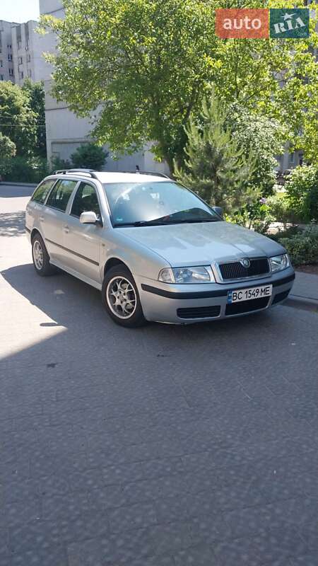 Универсал Skoda Octavia 2000 в Львове