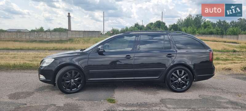 Універсал Skoda Octavia 2012 в Сумах