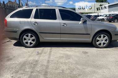 Универсал Skoda Octavia 2006 в Львове