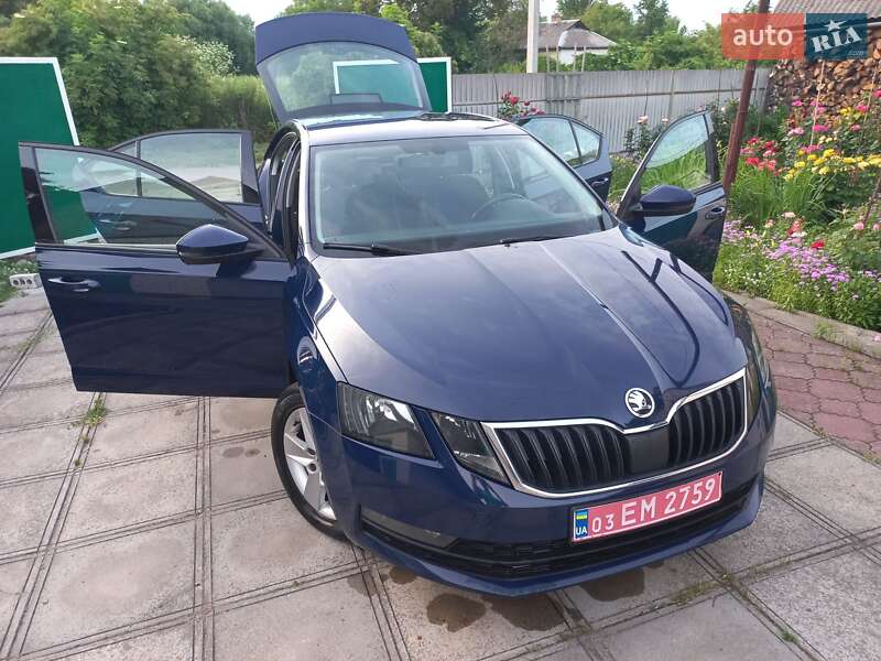 Ліфтбек Skoda Octavia 2017 в Чернігові