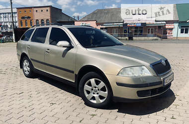 Универсал Skoda Octavia 2005 в Иршаве