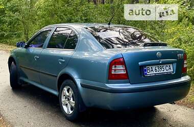 Лифтбек Skoda Octavia 2008 в 