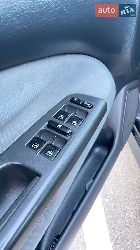 Ліфтбек Skoda Octavia 2007 в Черкасах фото 31 Ліфтбек Skoda Octavia 2007 в Черкасах