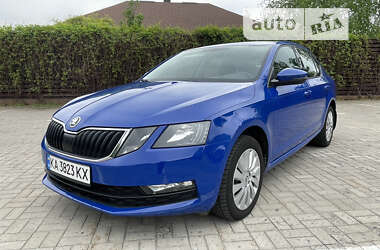 Лифтбек Skoda Octavia 2019 в Днепре