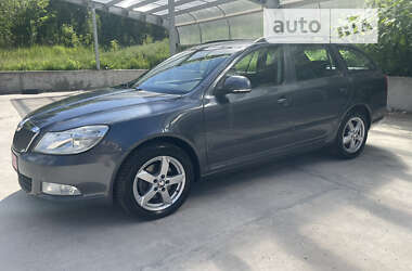 Универсал Skoda Octavia 2009 в Киеве