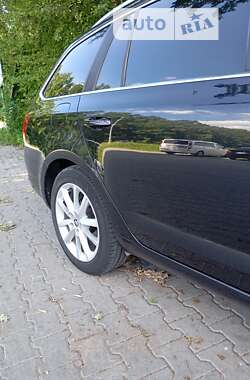 Универсал Skoda Octavia 2013 в Городке