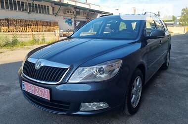 Універсал Skoda Octavia 2010 в Луцьку