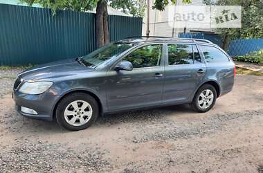 Универсал Skoda Octavia 2010 в Полтаве