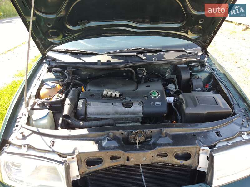 Ліфтбек Skoda Octavia 2001 в Києві