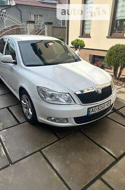 Лифтбек Skoda Octavia 2011 в Тячеве