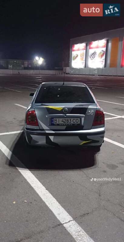 Лифтбек Skoda Octavia 2005 в Новых Санжарах