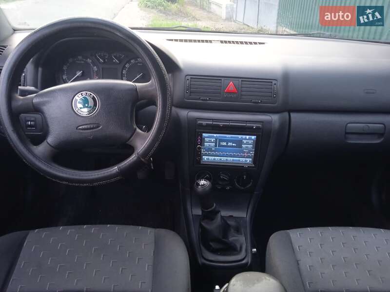 Ліфтбек Skoda Octavia 2004 в Ніжині