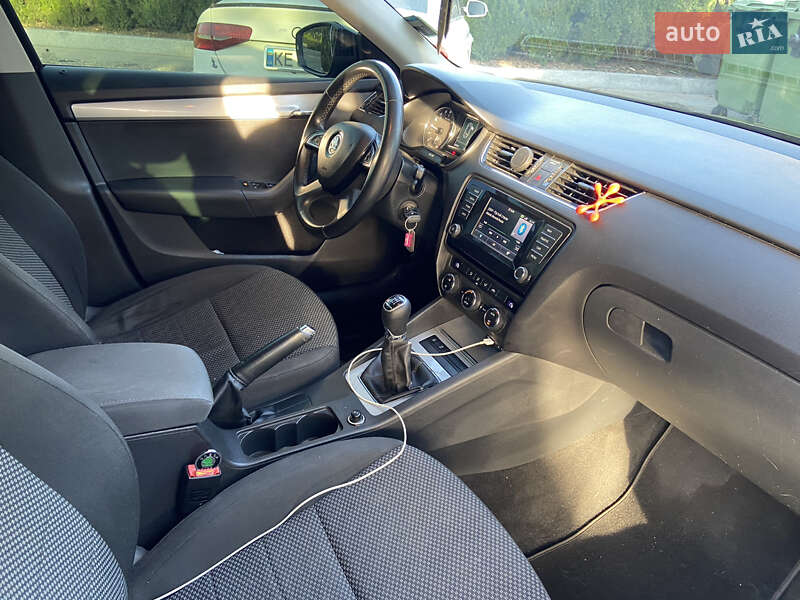 Универсал Skoda Octavia 2014 в Днепре