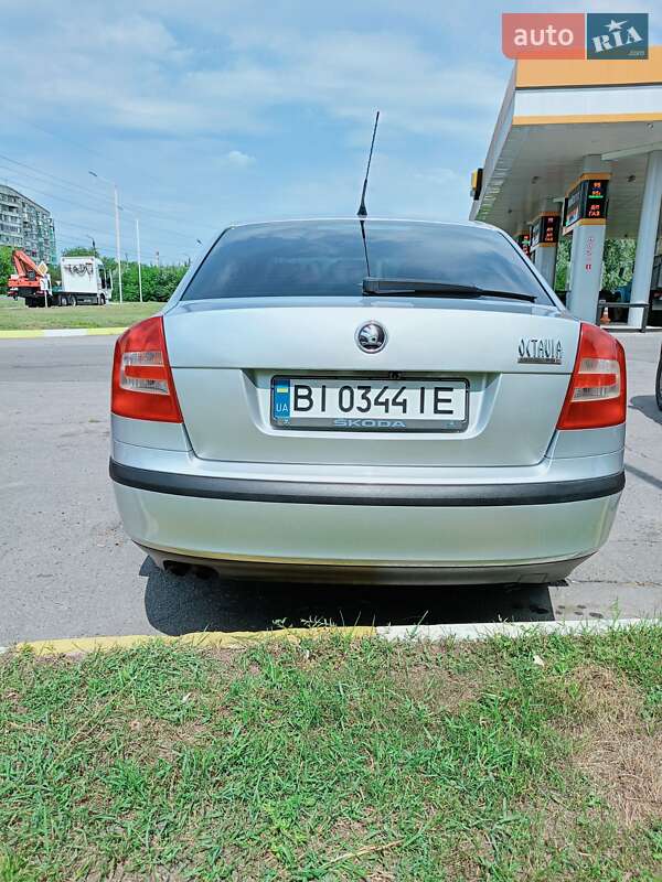 Лифтбек Skoda Octavia 2008 в Полтаве