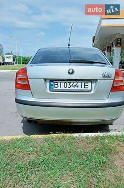 Лифтбек Skoda Octavia 2008 в 