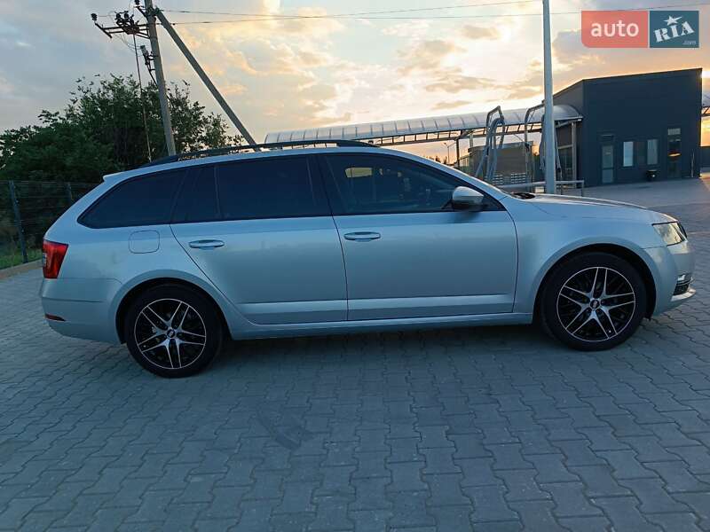 Универсал Skoda Octavia 2018 в Тернополе фото 35 Универсал Skoda Octavia 2018 в Тернополе
