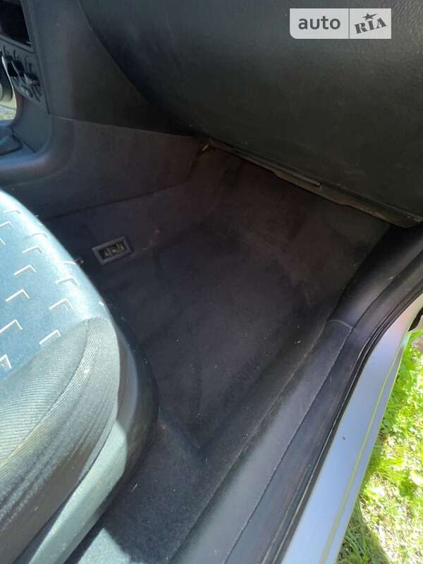 Универсал Skoda Octavia 2001 в Дрогобыче