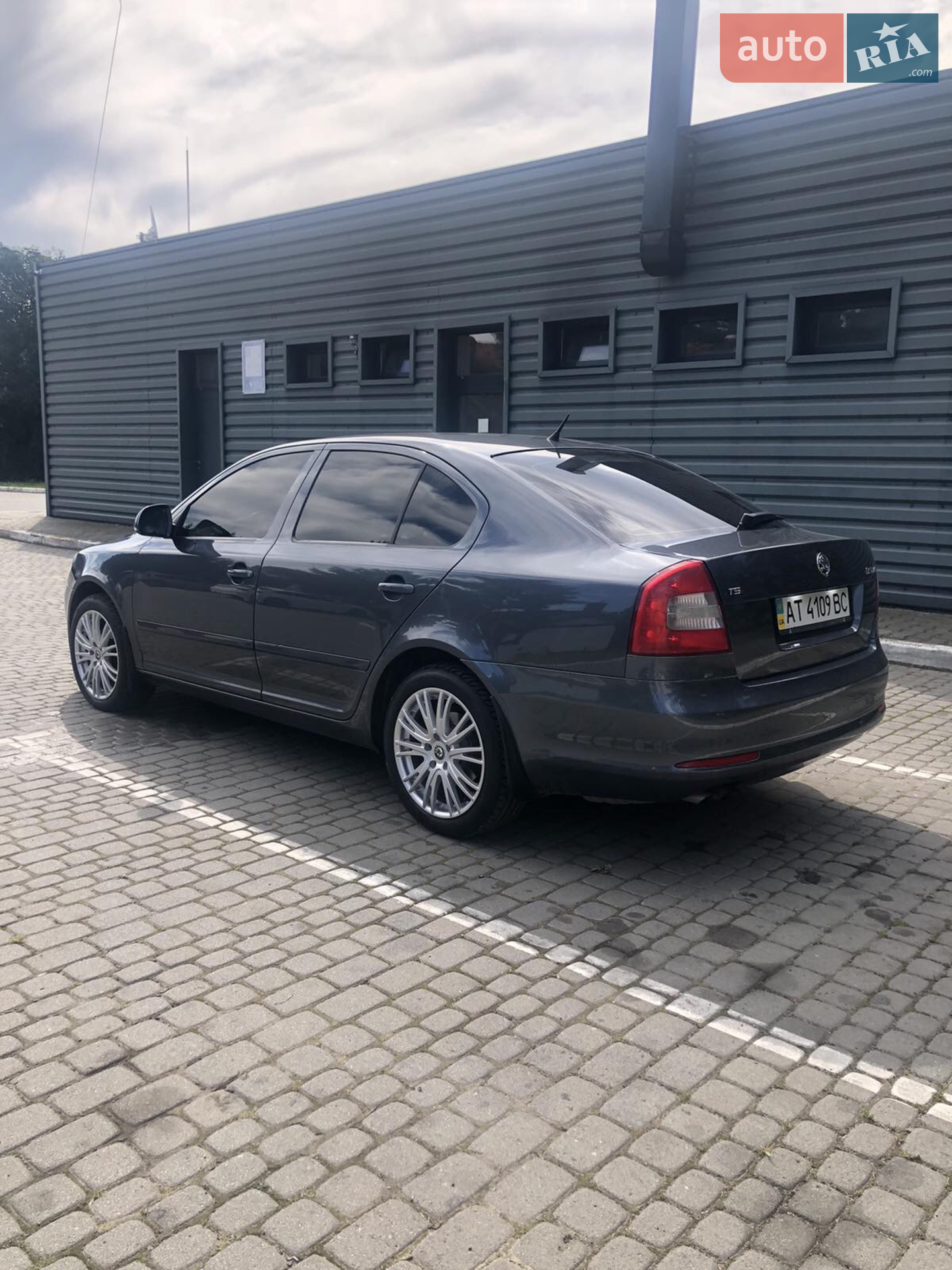 2011 Skoda Octavia - мініатюра 3