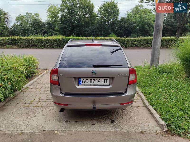 Универсал Skoda Octavia 2012 в Мукачево фото 6 Универсал Skoda Octavia 2012 в Мукачево