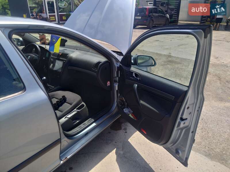 Универсал Skoda Octavia 2005 в Покровском фото 16 Универсал Skoda Octavia 2005 в Покровском