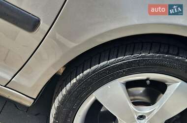 Лифтбек Skoda Octavia 2006 в 