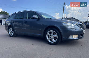 Универсал Skoda Octavia 2011 в 