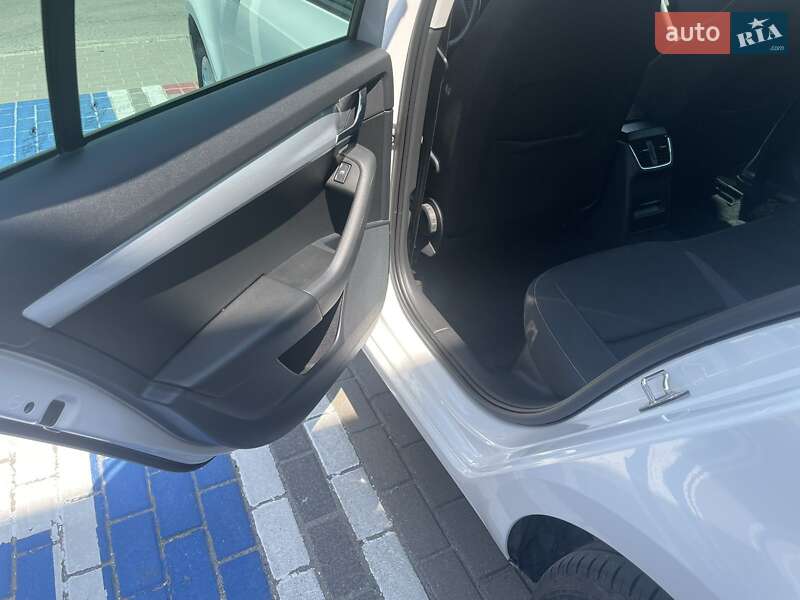 Универсал Skoda Octavia 2018 в Ровно