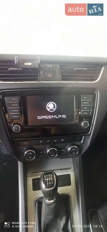 Универсал Skoda Octavia 2015 в Первомайске фото 7 Универсал Skoda Octavia 2015 в Первомайске