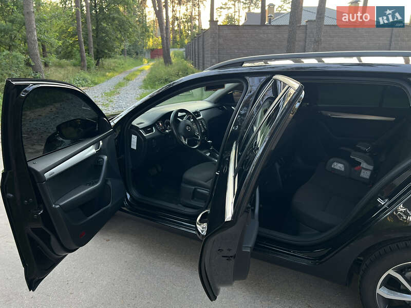 Універсал Skoda Octavia 2015 в Житомирі