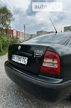 Універсал Skoda Octavia 2001 в Дрогобичі