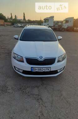 Універсал Skoda Octavia 2014 в Миколаєві