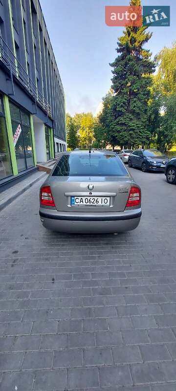 Лифтбек Skoda Octavia 2008 в Черкассах