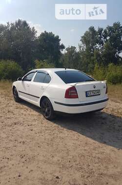 Лифтбек Skoda Octavia 2006 в Киеве