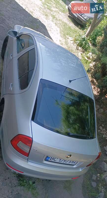 Ліфтбек Skoda Octavia 2010 в Львові