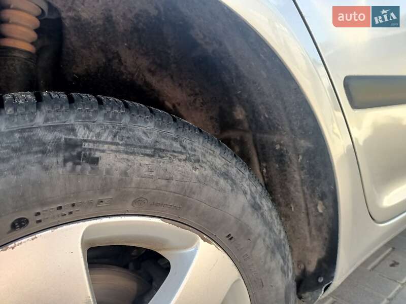 Универсал Skoda Octavia 2005 в Казатине