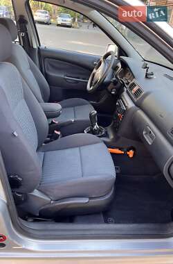 Универсал Skoda Octavia 2006 в 