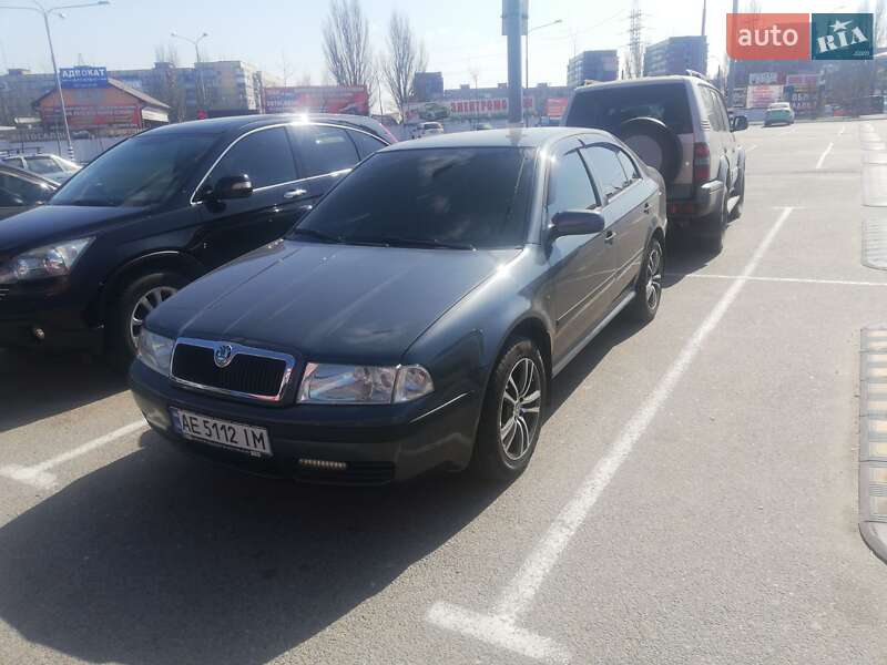 Лифтбек Skoda Octavia 2008 в Днепре